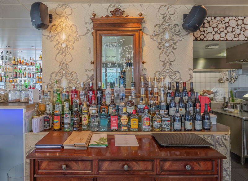 Bar in Basel